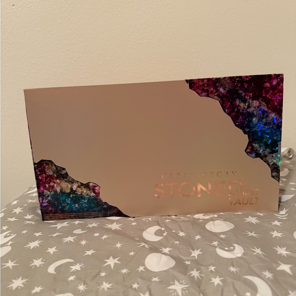 Urban Decay Stoned Vibes Palette with Gemstone Accents